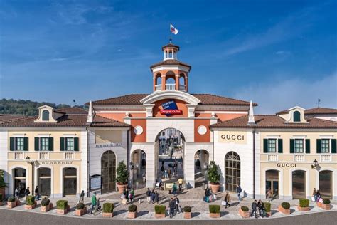 mcarthurglen serravalle designer outlet.